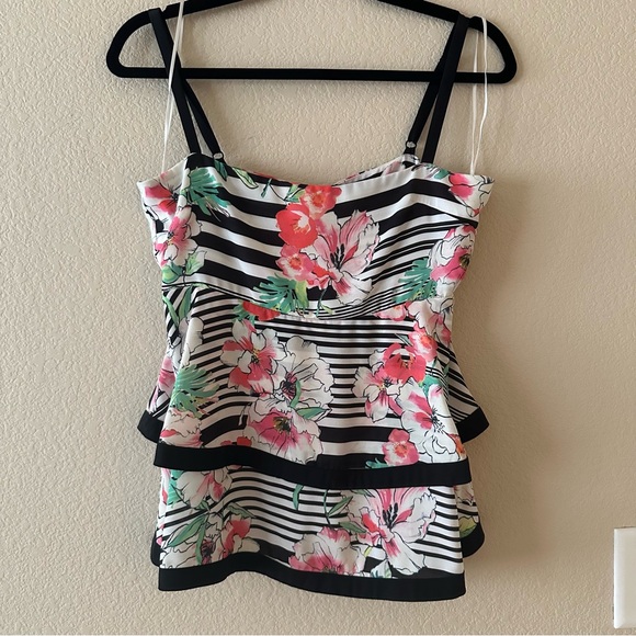 Yumi Kim In the Ruff Top - Picture 2 of 5